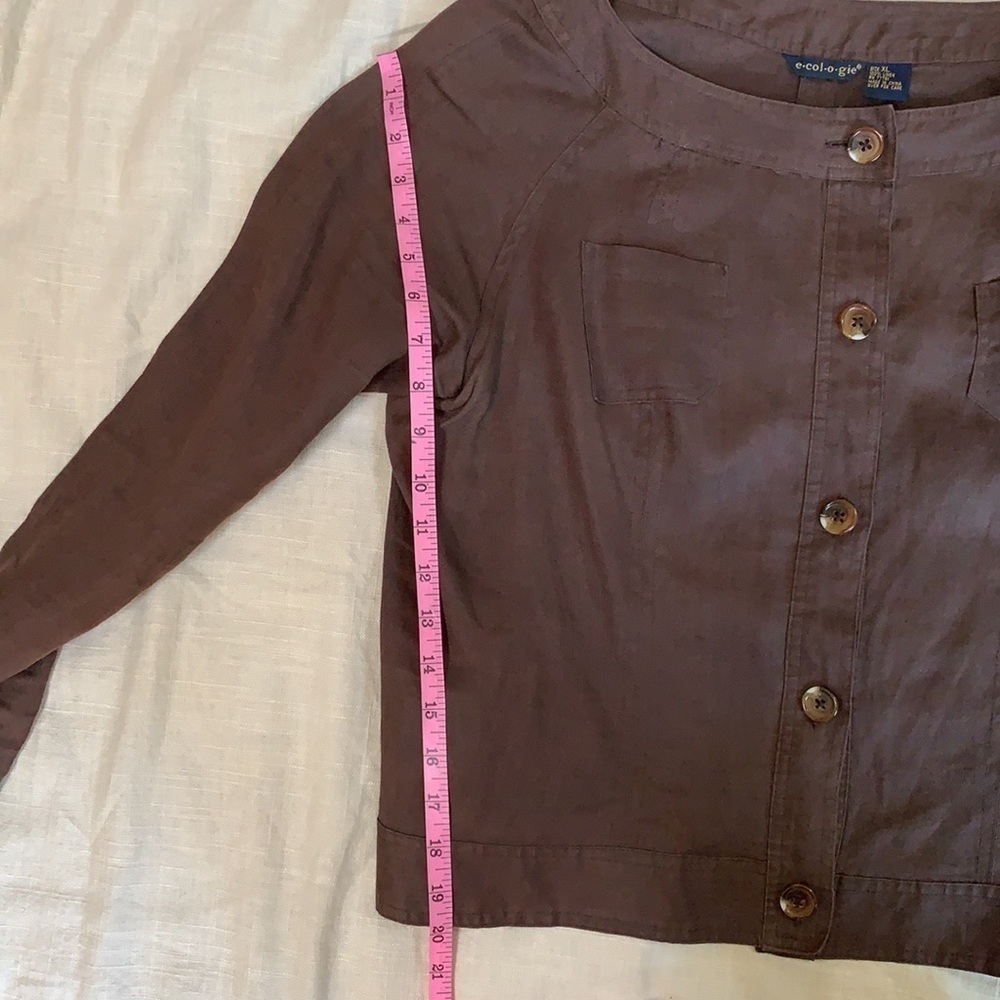Chocolate brown linen cropped button down top light jacket - Picture 8 of 9